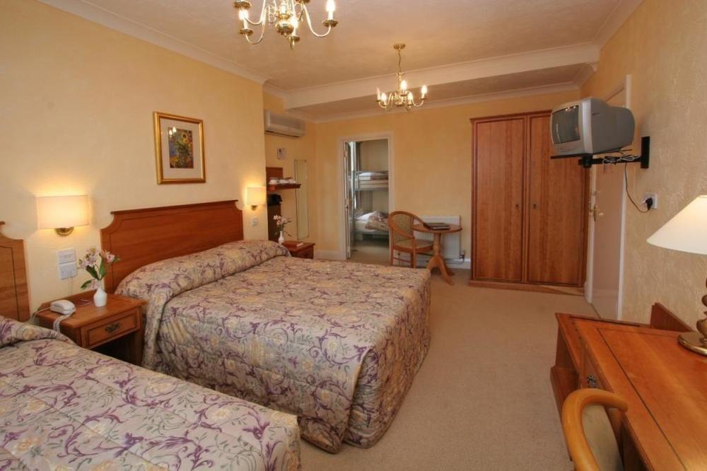 The Chatsworth Hotel