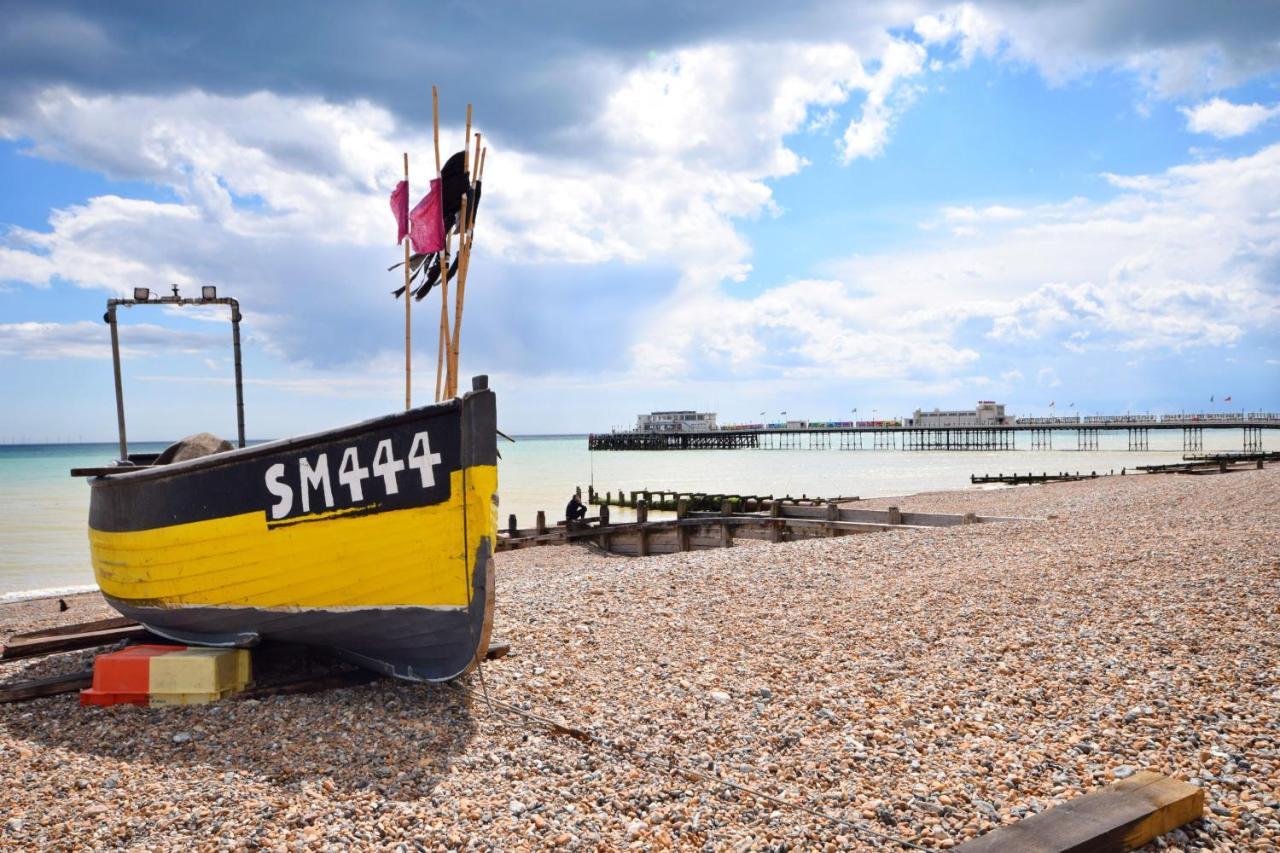 Seashell - * Worthing