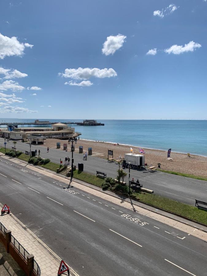 The Beachfront Lookout A Stunning With Perfect Sea View * Worthing