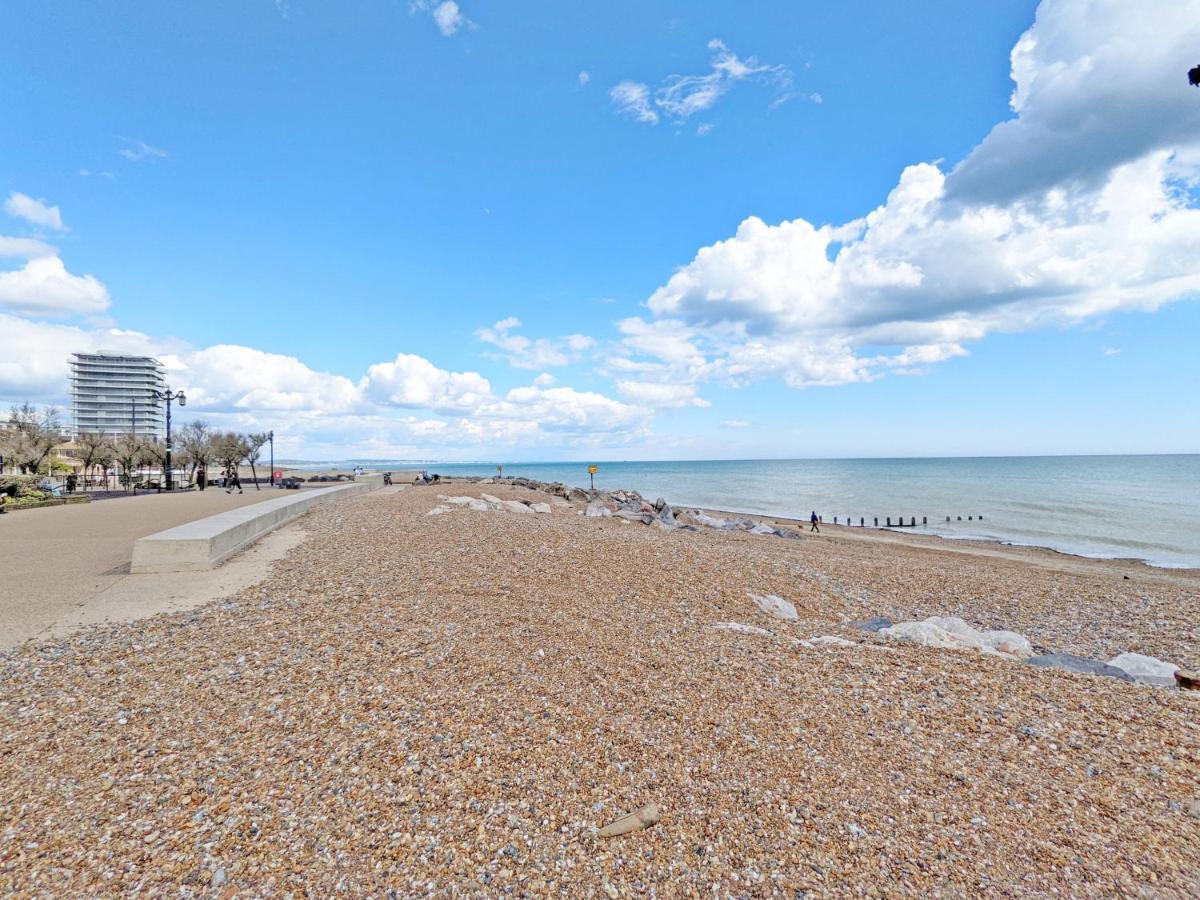 No Five - Worthing