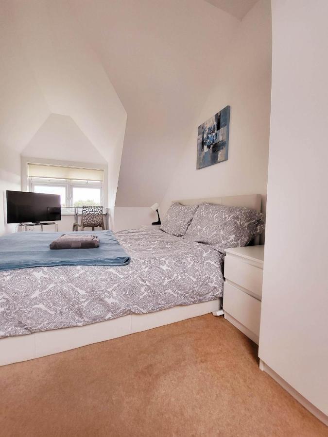 Beautiful Ensuite Beachfront