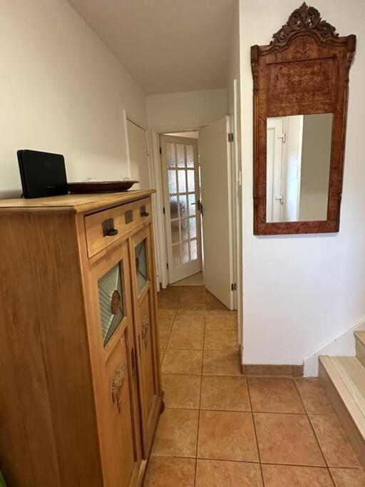 Spacious W/ Parking & Garden Holiday home *