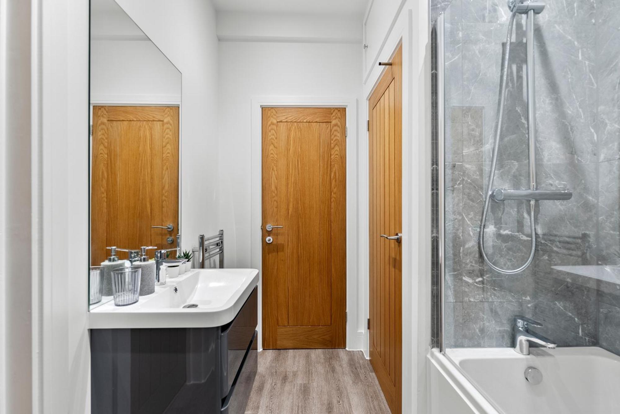 Lovely Penthouse In - Sleeps 6 Holiday home
