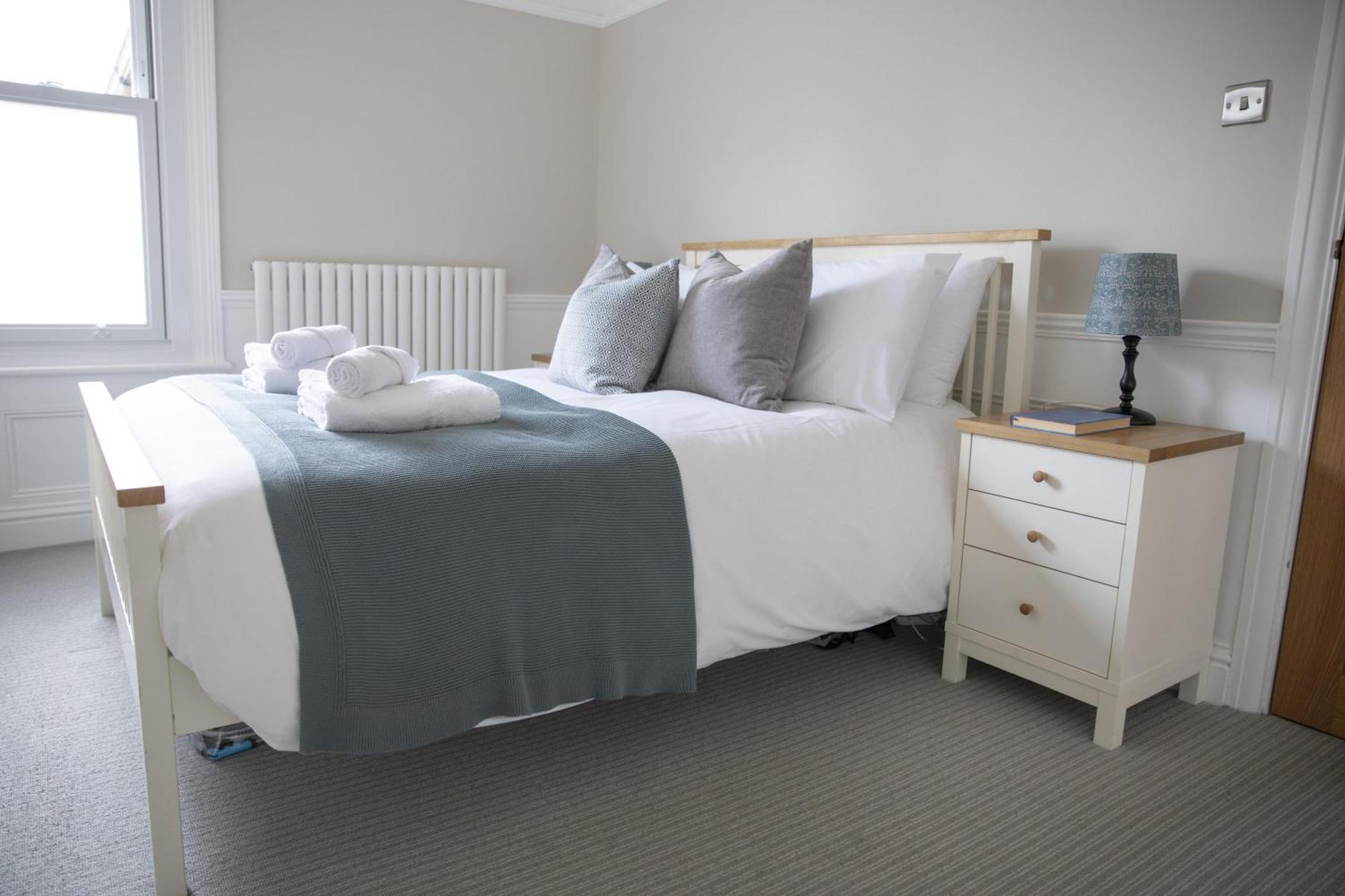 Grove With Free On Street Parking Apartment Worthing