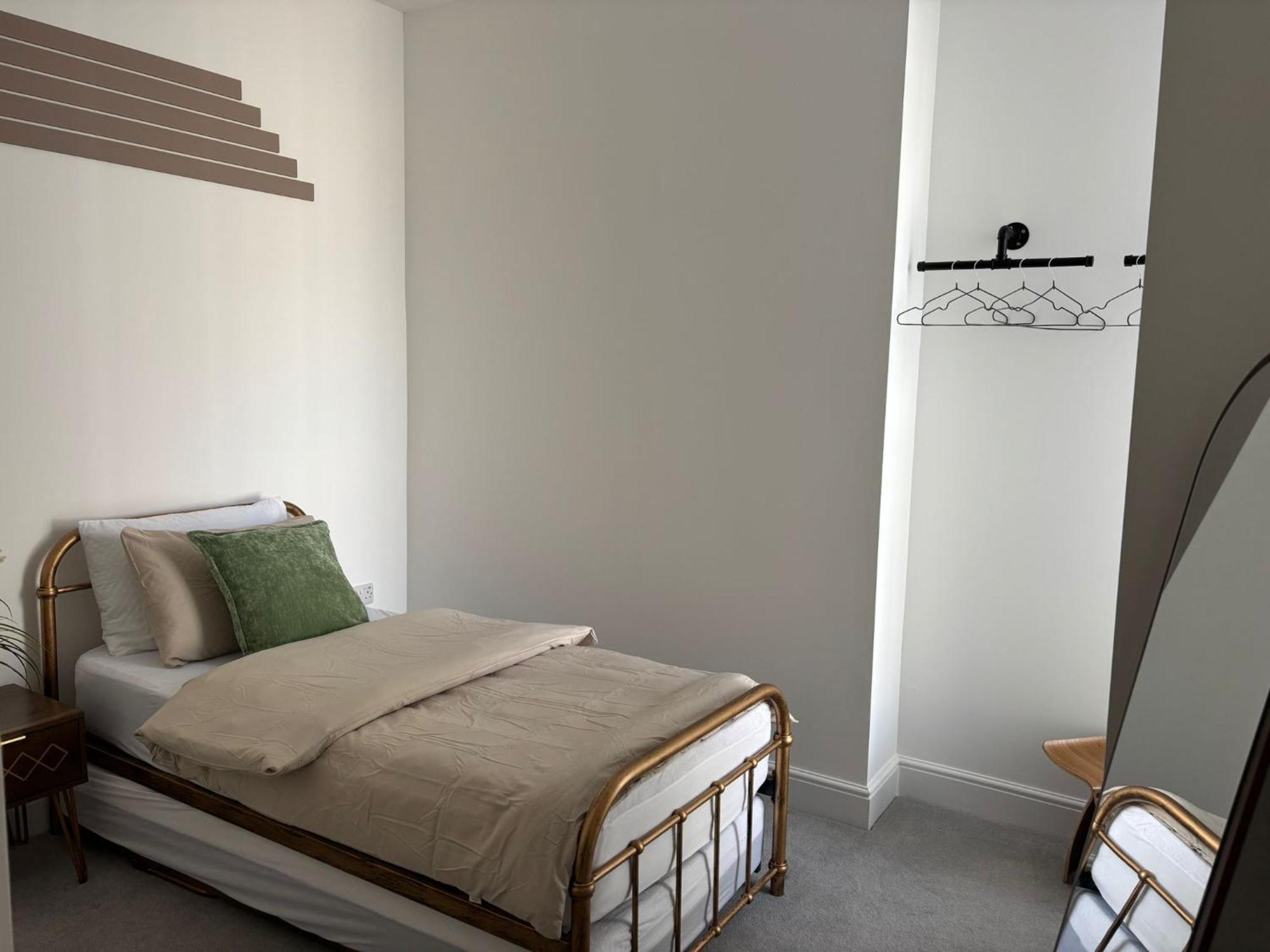 Apartment Stunning 3 Bed With Seaview *