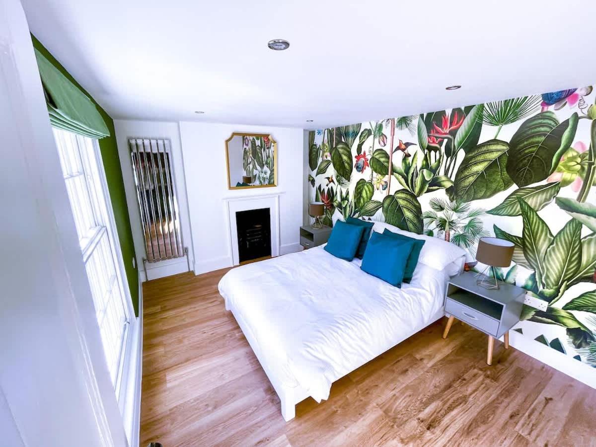 Town House Holiday home *