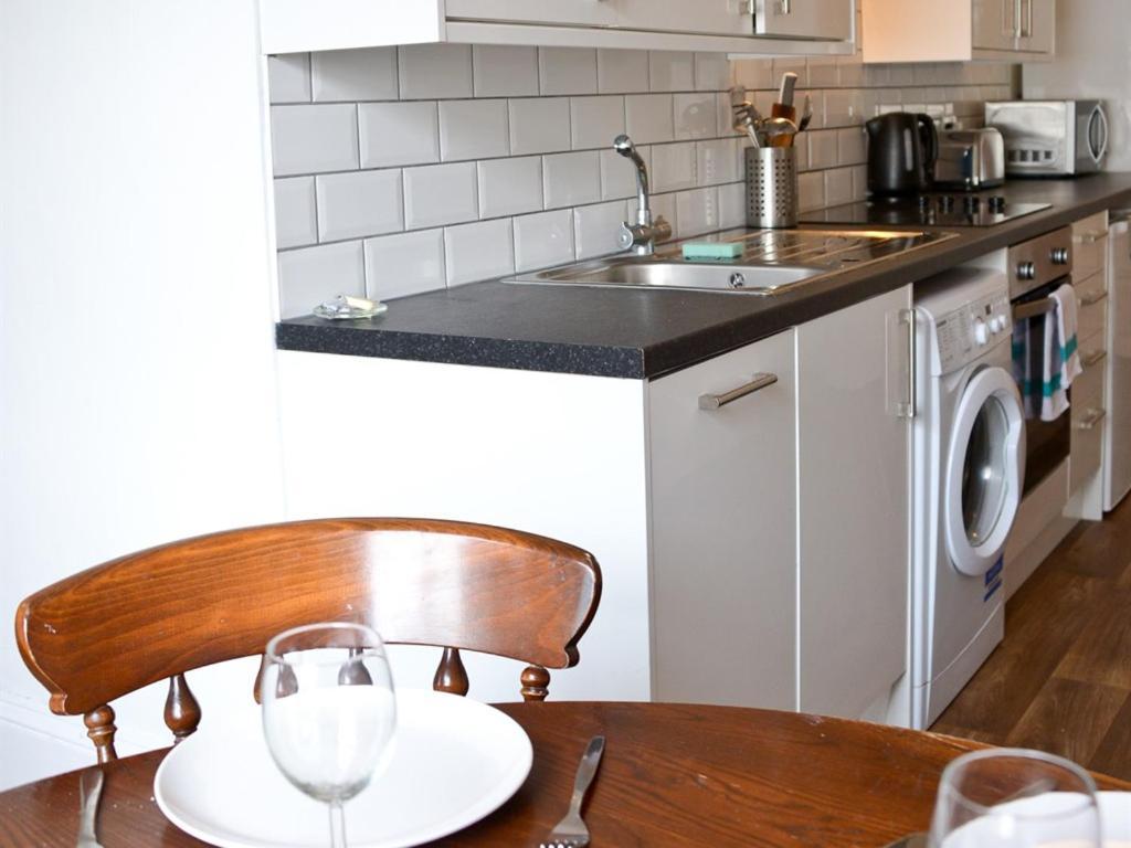 Corner House Apartment Worthing